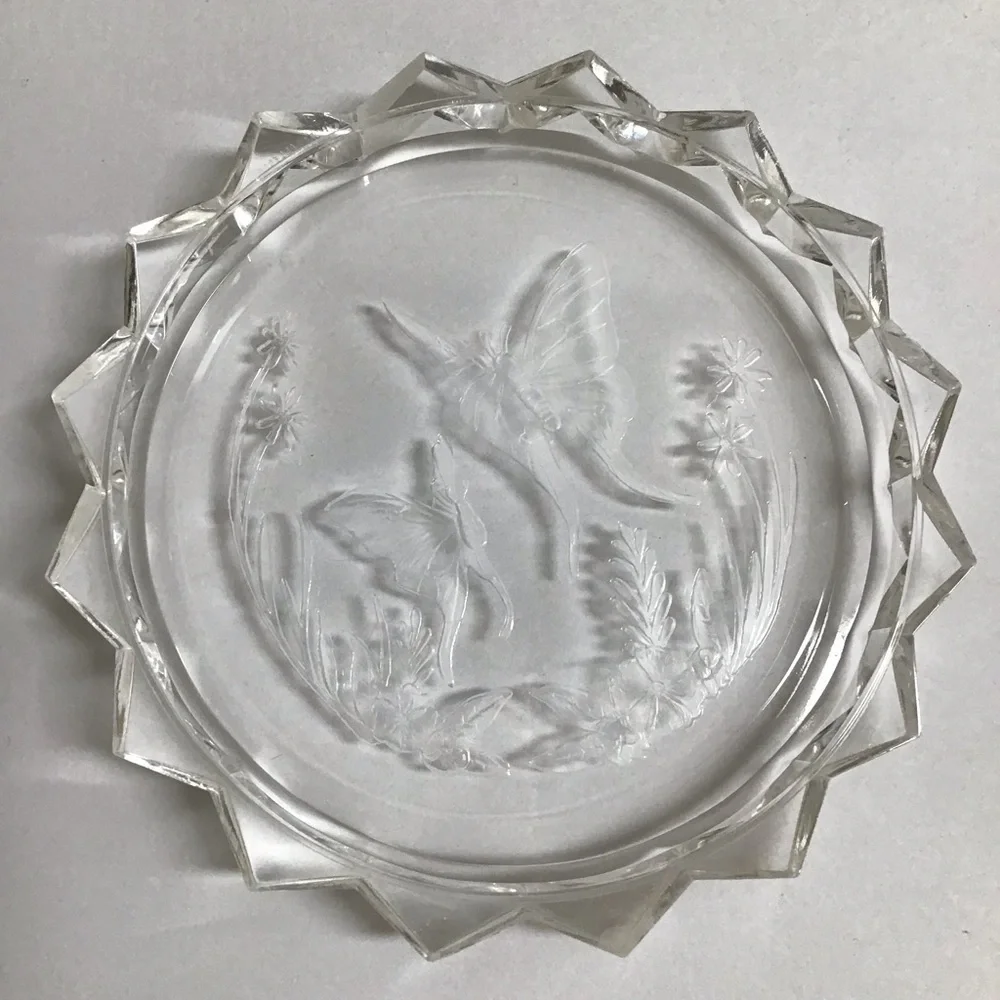 Lucite Acrylic Jewelry Box w/Lid Etched Butterfly Floral 70’s Boho Diamond Edge